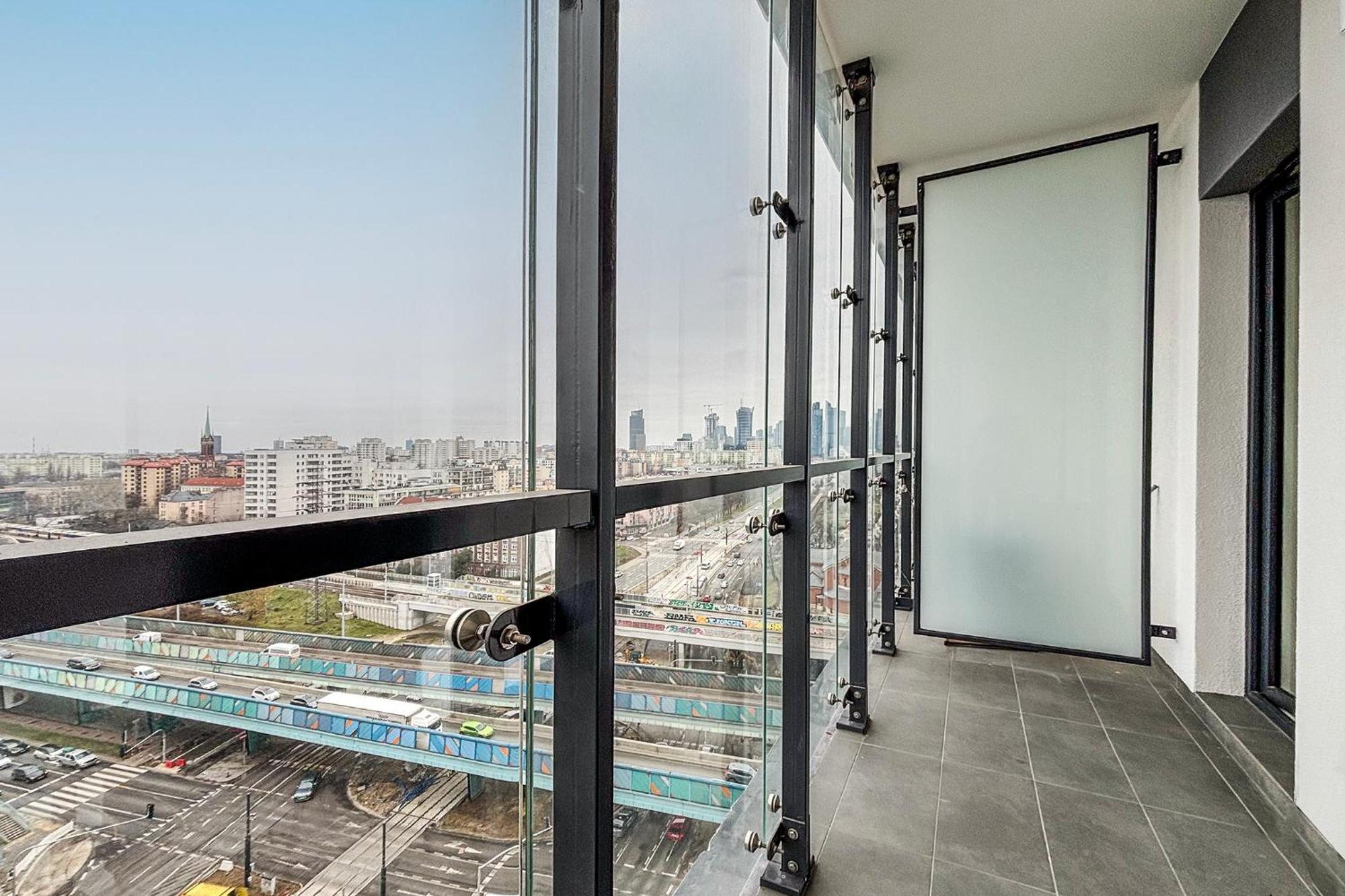 Rentplanet - Apartamenty Kasprzaka 바르샤바 외부 사진