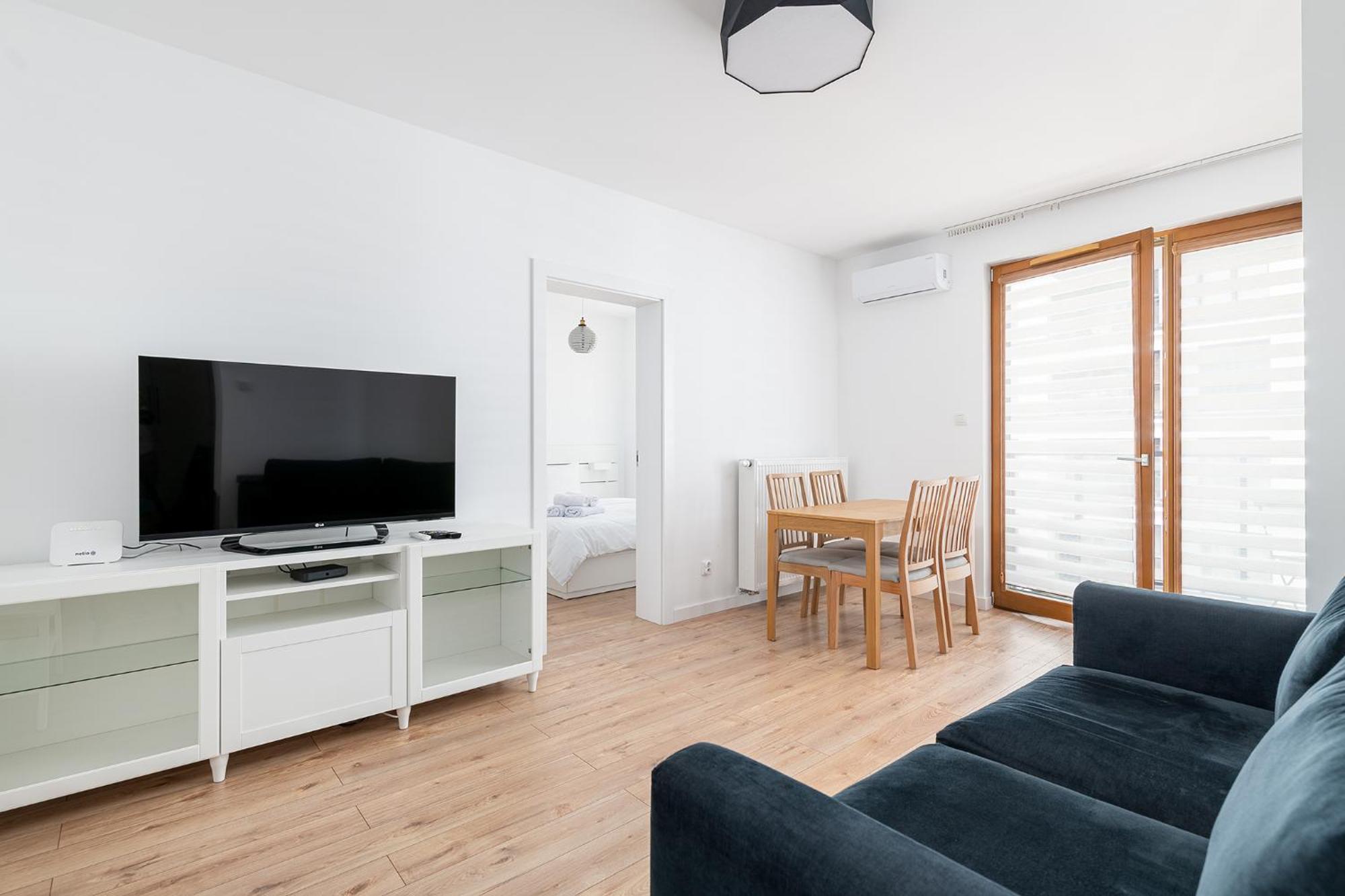 Rentplanet - Apartamenty Kasprzaka 바르샤바 외부 사진