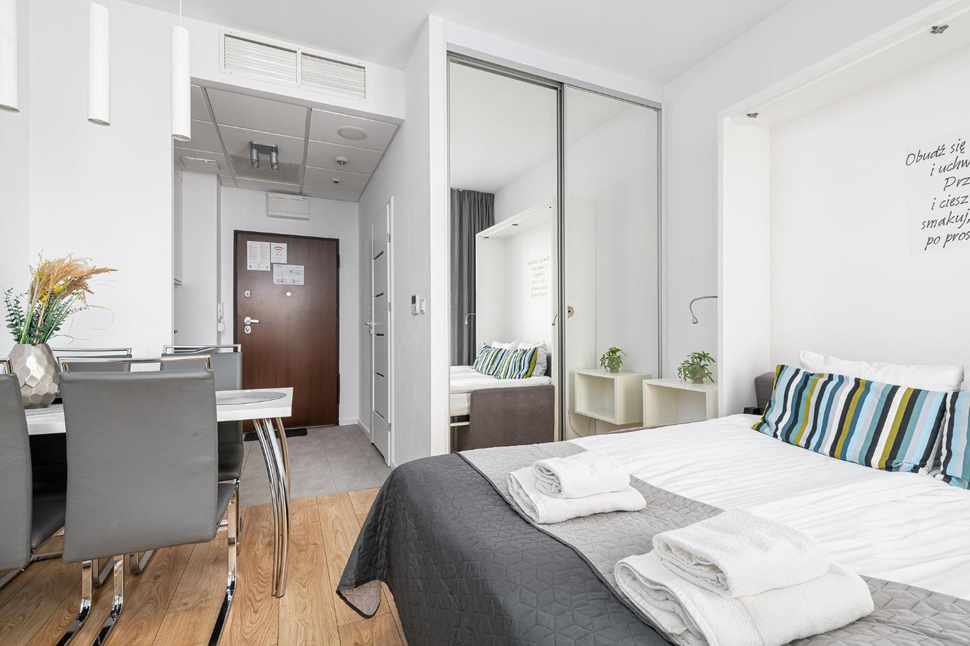 Rentplanet - Apartamenty Kasprzaka 바르샤바 외부 사진
